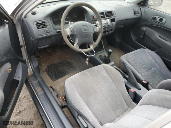 1998 Honda Civic DX with VIN 2HGEJ6344WH103710, listed as a Copart auction lot 84089674 with 192,095 mi miles and Clean Title. Bid and sale history available at carsss.com. Image 8.