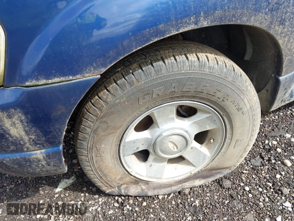 2005 Ford Explorer Sport Trac XLS z VIN 1FMZU77K55UB60334, wystawiony jako IAAI lot #41984083 z przebiegiem Nie podano mil oraz . Historia ofert i sprzedaży dostępna na DreamBid. Obrazek 17.