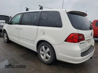 2010 Volkswagen Routan SE z VIN 2V4RW3D13AR388249, wystawiony jako Copart lot #58933225 z przebiegiem 177 570 mil mil oraz Czysty tytuł • Clean title. Historia ofert i sprzedaży dostępna na DreamBid. Obrazek 2.