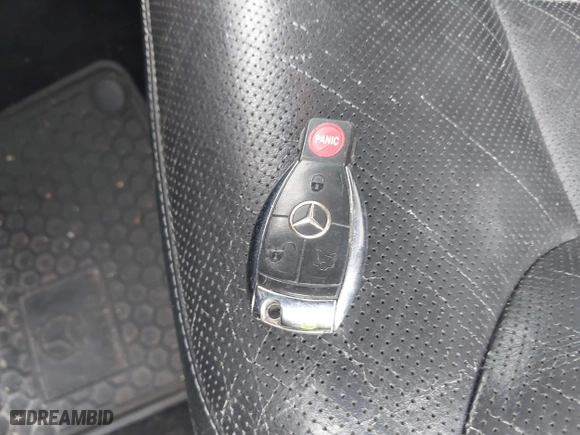 2009 Mercedes-Benz GL-Class 5.5L with VIN 4JGBF86E29A453158, listed as a IAAI auction lot 41919268 with 158,054 mi miles. Bid and sale history available at carsss.com. Image 11.