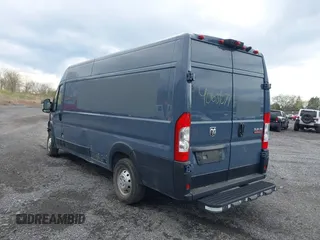 2022 Ram ProMaster Cargo with VIN 3C6MRVJG6NE116857, listed as a IAAI auction lot 41964101 with 39,863 mi miles and . Bid and sale history available at DreamBid. Image 3.