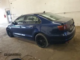 2014 Volkswagen Jetta SE with VIN 3VWD17AJ7EM428230, listed as a Copart auction lot 63944345 with 166,370 mi miles and Clean title. Bid and sale history available at DreamBid. Image 2.