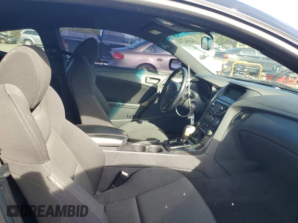 2013 Hyundai Genesis Coupe R-Spec z VIN KMHHT6KD9DU090420, wystawiony jako Copart lot #84694244 z przebiegiem 89 639 mil mil oraz Szkoda całkowita • Salvage title. Historia ofert i sprzedaży dostępna na DreamBid. Obrazek 10.