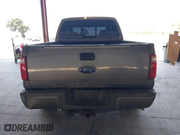 2008 Ford F-250 XL с VIN 1FTSW21R18EB89708, выставлен на аукционе IAAI как лот 42596294 с пробегом 273 950 миль миль и . История ставок и продаж доступна на DreamBid. Изображение 16.