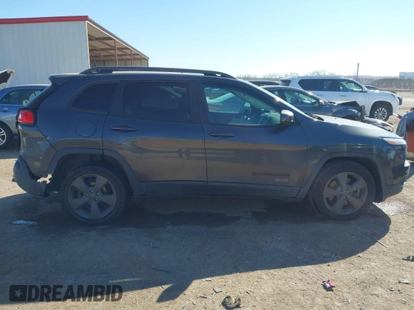 2017 Jeep Cherokee Latitude with VIN 1C4PJLCB8HW547553, listed as a IAAI auction lot 41666321 with 101,132 mi miles and . Bid and sale history available at DreamBid. Image 13.