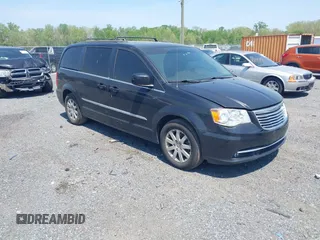 2014 Chrysler Town & Country Touring with VIN 2C4RC1BG4ER217711, listed as a IAAI auction lot 42155688 with 370,937 mi miles. Bid and sale history available at carsss.com. Image 1.