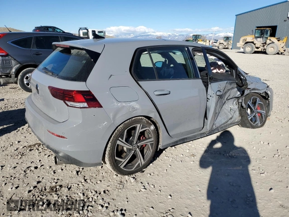 2024 Volkswagen GTI SE с VIN WVWRA7CD3RW130957, выставлен на аукционе Copart как лот 47041145 с пробегом 9 126 миль миль и Списание • Salvage title. История ставок и продаж доступна на DreamBid. Изображение 3.