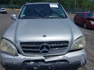 1999 Mercedes-Benz M 320/430/500 with VIN 4JGAB72E5XA075910, listed as a IAAI auction lot 42805531 with 180,194 mi miles and . Bid and sale history available at DreamBid. Image 6.