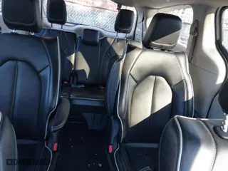 2023 Chrysler Pacifica Hybrid Limited with VIN 2C4RC1S73PR626236, listed as a IAAI auction lot 41696687 with 42,590 mi miles. Bid and sale history available at carsss.com. Image 8.
