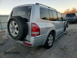2006 Mitsubishi Montero Limited z VIN JA4MW51S66J002894, wystawiony jako Copart lot #84542064 z przebiegiem Nie podano mil oraz Szkoda całkowita • Salvage title. Historia ofert i sprzedaży dostępna na DreamBid. Obrazek 11.