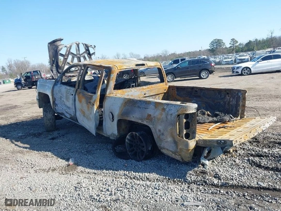 2015 Chevrolet Silverado 1500 LT with VIN 3GCUKREC4FG214772, listed as a IAAI auction lot 41430627 with NaN miles. Bid and sale history available at carsss.com. Image 3.