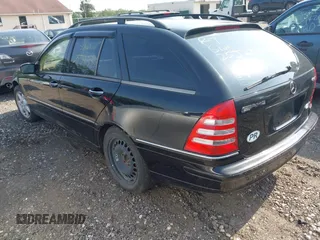 2003 Mercedes-Benz C 240 with VIN WDBRH81J73F355527, listed as a IAAI auction lot 42575504 with Not provided miles and . Bid and sale history available at DreamBid. Image 3.