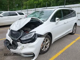 2021 Chrysler Pacifica Limited with VIN 2C4RC3GG8MR508358, listed as a IAAI auction lot 42470026 with 94,040 mi miles and . Bid and sale history available at DreamBid. Image 17.