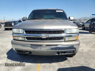 2002 Chevrolet Tahoe LS с VIN 1GNEC13T62R243097, выставлен на аукционе Copart как лот 64210815 с пробегом 254 318 миль миль и Списание • Salvage title. История ставок и продаж доступна на DreamBid. Изображение 5.