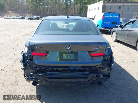 2021 BMW 3 Series 330i xDrive with VIN 3MW5R7J08M8C03343, listed as a IAAI auction lot 42061147 with 34,941 mi miles and . Bid and sale history available at DreamBid. Image 17.