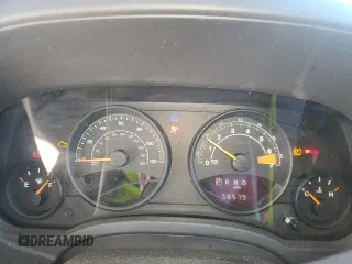 2016 Jeep Compass Sport с VIN 1C4NJDBB6GD647501, выставлен на аукционе Copart как лот 48758995 с пробегом 58 579 миль миль и Списание • Salvage title. История ставок и продаж доступна на DreamBid. Изображение 9.
