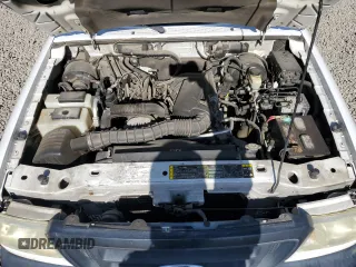 2005 Ford Ranger XLT z VIN 1FTYR44U85PA99825, wystawiony jako Copart lot #56319725 z przebiegiem 94 335 mil mil oraz Szkoda całkowita • Salvage title. Historia ofert i sprzedaży dostępna na DreamBid. Obrazek 11.