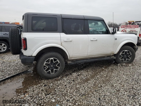 2023 Ford Bronco with VIN 1FMEE5BPXPLB65282, listed as a Copart auction lot 85742694 with 36,520 mi miles and Salvage Title. Bid and sale history available at carsss.com. Image 3.