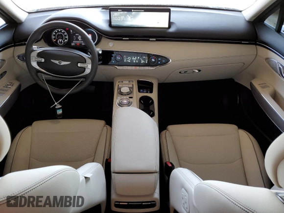 2025 Genesis GV70 2.5T with VIN 5NMMADTB5SH028026, listed as a Copart auction lot 45193745 with 2,243 mi miles and Salvage title. Bid and sale history available at DreamBid. Image 8.