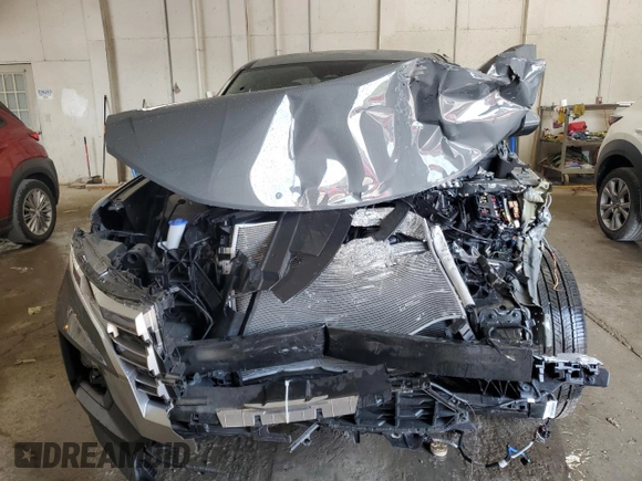 2024 Hyundai Santa Cruz SEL z VIN 5NTJBDDE8RH117547, wystawiony jako Copart lot #62145825 z przebiegiem 10 835 mil mil oraz Szkoda całkowita • Salvage title. Historia ofert i sprzedaży dostępna na DreamBid. Obrazek 5.