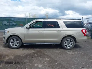 2018 Ford Expedition Max XLT z VIN 1FMJK1JT6JEA47823, wystawiony jako IAAI lot #42191583 z przebiegiem 135 565 mil mil oraz . Historia ofert i sprzedaży dostępna na DreamBid. Obrazek 14.