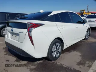 2017 Toyota Prius Two with VIN JTDKBRFU2H3042763, listed as a IAAI auction lot 41946566 with 199,877 mi miles. Bid and sale history available at carsss.com. Image 4.