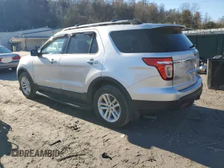2011 Ford Explorer XLT with VIN 1FMHK8D85BGA74984, listed as a Copart auction lot 45107505 with 193,625 mi miles and Salvage title. Bid and sale history available at DreamBid. Image 2.