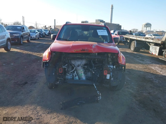 2018 Jeep Renegade Upland Edition with VIN ZACCJBAB0JPH93740, listed as a IAAI auction lot 41705533 with 68,178 mi miles. Bid and sale history available at carsss.com. Image 6.