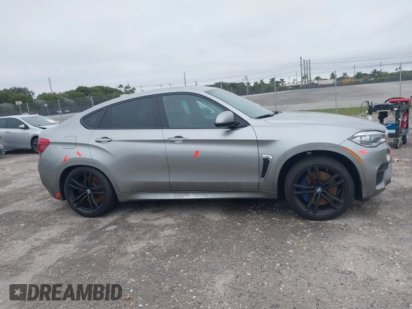 2019 BMW X6 M with VIN 5YMKW8C59K0Y75102, listed as a IAAI auction lot 41347277 with 37,635 mi miles. Bid and sale history available at carsss.com. Image 14.