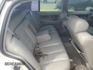 1994 Cadillac Fleetwood z VIN 1G6DW52P4RR727421, wystawiony jako Copart lot #61037024 z przebiegiem Nie podano mil oraz Szkoda całkowita • Salvage title. Historia ofert i sprzedaży dostępna na DreamBid. Obrazek 10.
