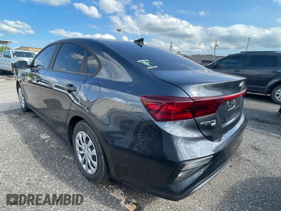 2021 Kia Forte LXS with VIN 3KPF24AD9ME381356, listed as a Copart auction lot 54947545 with 33,514 mi miles and Clean Title. Bid and sale history available at carsss.com. Image 3.