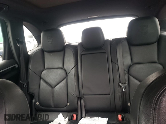 2014 Porsche Cayenne Diesel z VIN WP1AF2A23ELA48207, wystawiony jako Copart lot #49730285 z przebiegiem 284 227 mil mil oraz Szkoda całkowita • Salvage title. Historia ofert i sprzedaży dostępna na DreamBid. Obrazek 10.
