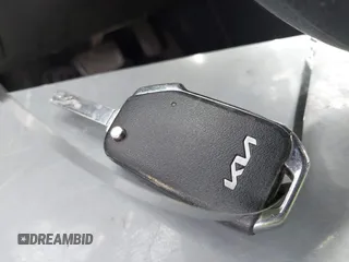 2022 Kia Forte LXS z VIN 3KPF24AD8NE434985, wystawiony jako IAAI lot #41797267 z przebiegiem 50 704 mil mil oraz . Historia ofert i sprzedaży dostępna na DreamBid. Obrazek 11.