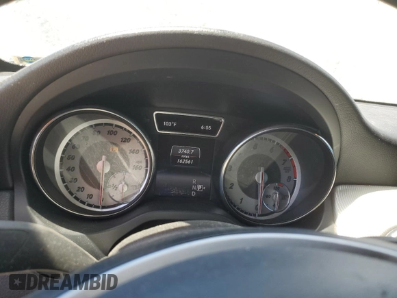2014 Mercedes-Benz CLA 250 with VIN WDDSJ4EB2EN051698, listed as a Copart auction lot 61304194 with 3,740 mi miles and Clean title. Bid and sale history available at DreamBid. Image 9.