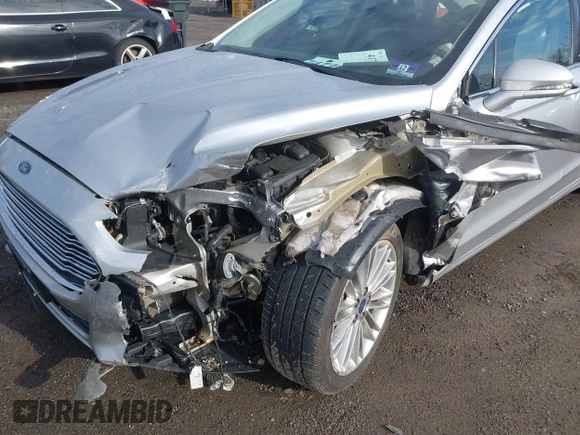 2016 Ford Fusion SE with VIN 3FA6P0T93GR209930, listed as a IAAI auction lot 41739329 with 115,885 mi miles. Bid and sale history available at carsss.com. Image 6.