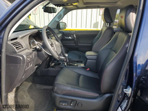 2018 Toyota 4Runner SR5 with VIN JTEBU5JR1J5592144, listed as a Copart auction lot 53390995 with 50,880 mi miles and Salvage Title. Bid and sale history available at carsss.com. Image 7.