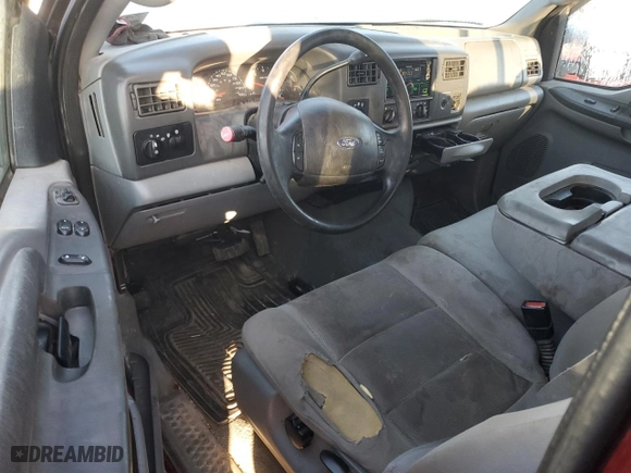 2004 Ford Super Duty F-250 XL with VIN 1FTNX21L14EC45372, listed as a Copart auction lot 43745835 with 288,130 mi miles and Salvage Title. Bid and sale history available at carsss.com. Image 8.