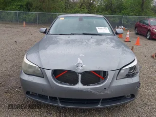 2005 BMW 5 Series 545i with VIN WBANB33555B089128, listed as a IAAI auction lot 42157702 with 206,362 mi miles and . Bid and sale history available at carsss.com. Image 13.