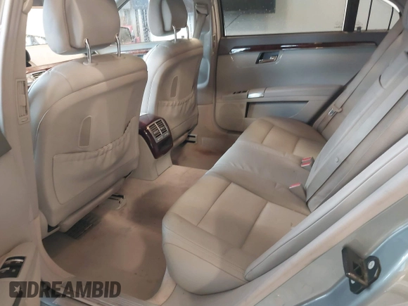 2010 Mercedes-Benz S 400 with VIN WDDNG9FB7AA303552, listed as a IAAI auction lot 41988275 with 208,147 mi miles and . Bid and sale history available at DreamBid. Image 8.