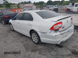 2007 Mercury Milan с VIN 3MEHM07157R628814, выставлен на аукционе IAAI как лот 42593719 с пробегом 131 648 миль миль и . История ставок и продаж доступна на DreamBid. Изображение 3.