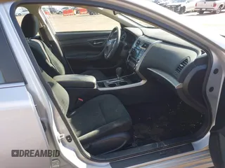 2015 Nissan Altima 2.5 SL with VIN 1N4AL3AP1FN890387, listed as a IAAI auction lot 41533875 with 149,173 mi miles. Bid and sale history available at carsss.com. Image 5.