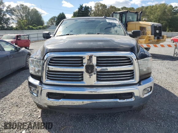 2013 Ram 2500 SLT z VIN 3C6UR5JL0DG602984, wystawiony jako Copart lot #76443874 z przebiegiem 137 796 mil mil oraz Szkoda całkowita • Salvage title. Historia ofert i sprzedaży dostępna na DreamBid. Obrazek 5.