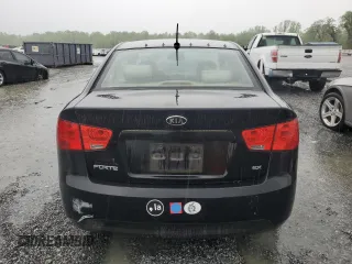 2010 Kia Forte EX z VIN KNAFU4A26A5861366, wystawiony jako Copart lot #51791605 z przebiegiem 161 093 mil mil oraz Szkoda całkowita • Salvage title. Historia ofert i sprzedaży dostępna na DreamBid. Obrazek 6.