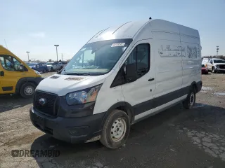 2022 Ford Transit Cargo z VIN 1FTBR1X82NKA23274, wystawiony jako Copart lot #52293345 z przebiegiem 59 412 mil mil oraz Szkody całkowita. Historia ofert i sprzedaży dostępna na DreamBid. Obrazek 1.