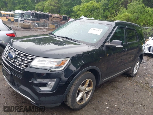 2017 Ford Explorer XLT with VIN 1FM5K8D80HGC98322, listed as a IAAI auction lot 42259383 with 130,764 mi miles and . Bid and sale history available at DreamBid. Image 17.