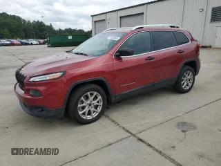 2016 Jeep Cherokee Latitude with VIN 1C4PJLCS9GW233442, listed as a Copart auction lot 71575544 with 220,174 mi miles and Salvage Title. Bid and sale history available at carsss.com. Image 1.