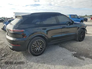 2020 Porsche Cayenne E-Hybrid with VIN WP1AE2AY7LDA22692, listed as a Copart auction lot 42208275 with 33,083 mi miles and Salvage title. Bid and sale history available at DreamBid. Image 3.