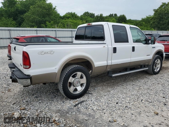 2006 Ford F-250 XL z VIN 1FTSW21P66EA21784, wystawiony jako Copart lot #59556905 z przebiegiem 162 561 mil mil oraz Szkoda całkowita • Salvage title. Historia ofert i sprzedaży dostępna na DreamBid. Obrazek 3.