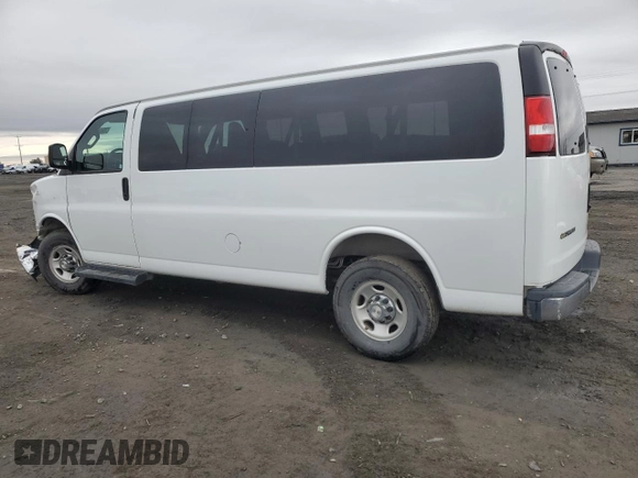 2020 Chevrolet Express Passenger LT z VIN 1GAZGPFG5L1211055, wystawiony jako Copart lot #51353985 z przebiegiem 59 271 mil mil oraz Szkody całkowita. Historia ofert i sprzedaży dostępna na DreamBid. Obrazek 2.