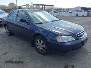 2000 Acura TL with VIN 19UUA5673YA043335, listed as a IAAI auction lot 42078273 with 104,354 mi miles. Bid and sale history available at carsss.com. Image 1.